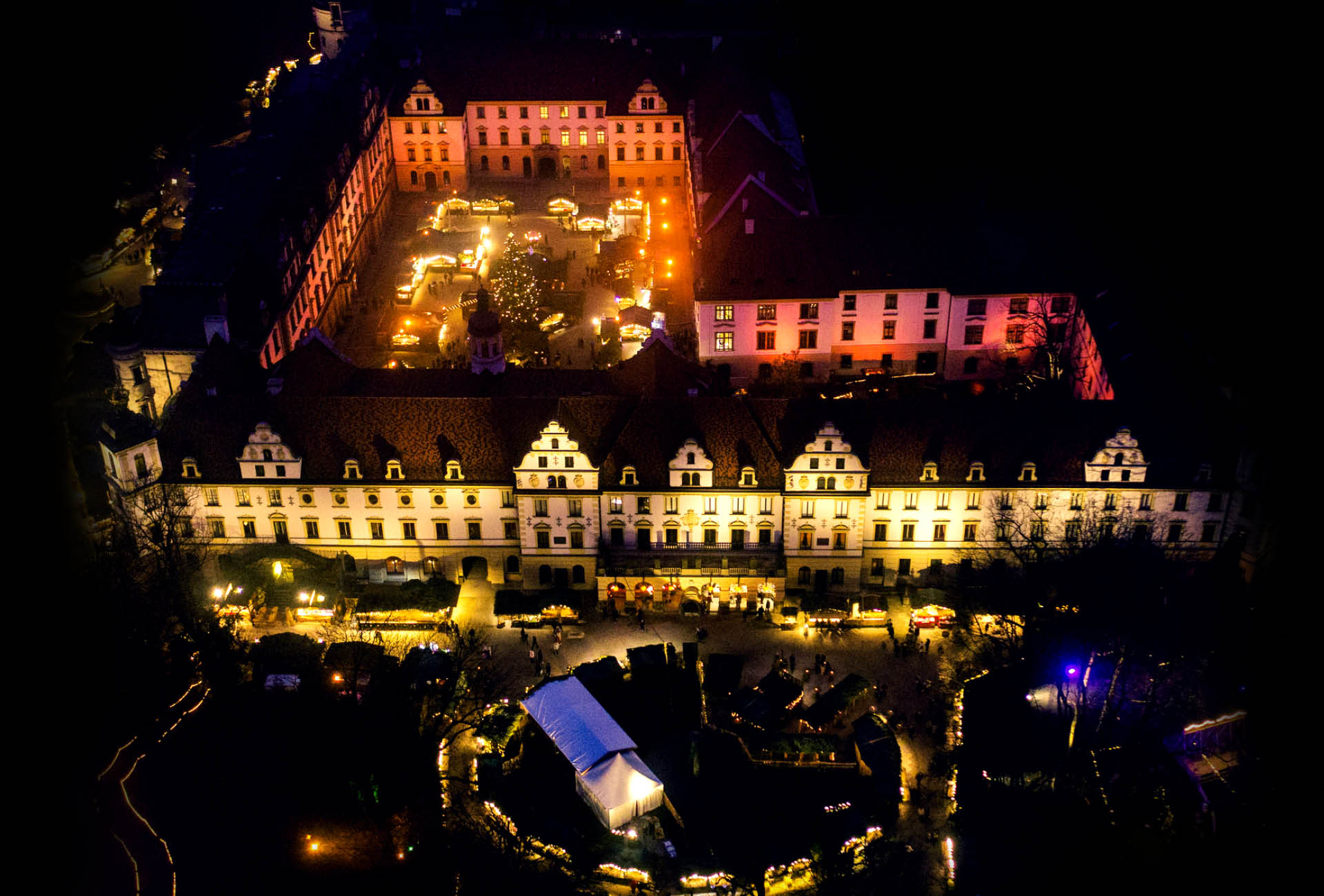Romantischer Weihnachtsmarkt auf Schloss Thurn und Taxis Romantischer